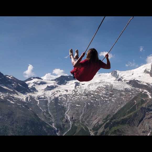 Meet your Posher, Brenna - Picture 1 of 1